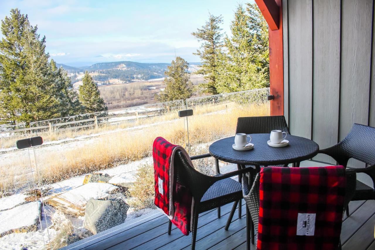 Headwaters Lodge At Eagle Ranch Resort Invermere Eksteriør billede