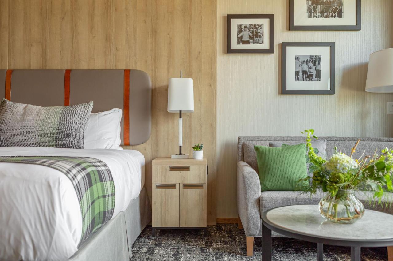 Headwaters Lodge At Eagle Ranch Resort Invermere Eksteriør billede